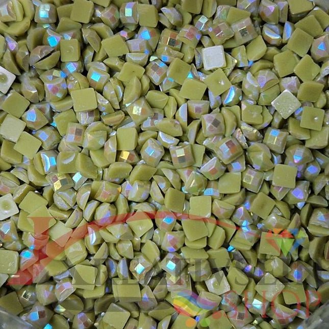 DMC 166 Lime GREEN - eckige Steine - Aurora Borealis (AB) - Diamond Painting