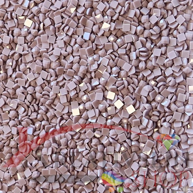 DMC 3042 Antique Violet LT - eckige Steine - Diamond Painting