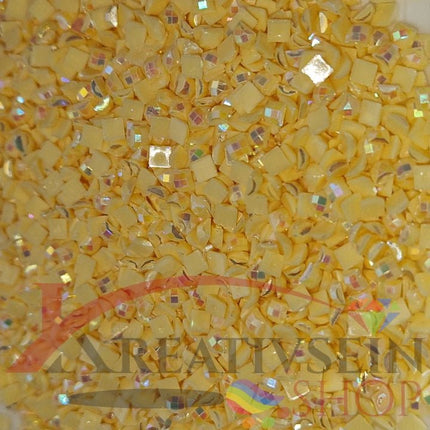 DMC 3078 Golden Yellow VY LT - eckige Steine - Aurora Borealis (AB) - Diamond Painting