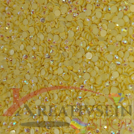 DMC 3078 Golden Yellow VY LT - runde Steine - Aurora Borealis (AB) - Diamond Painting