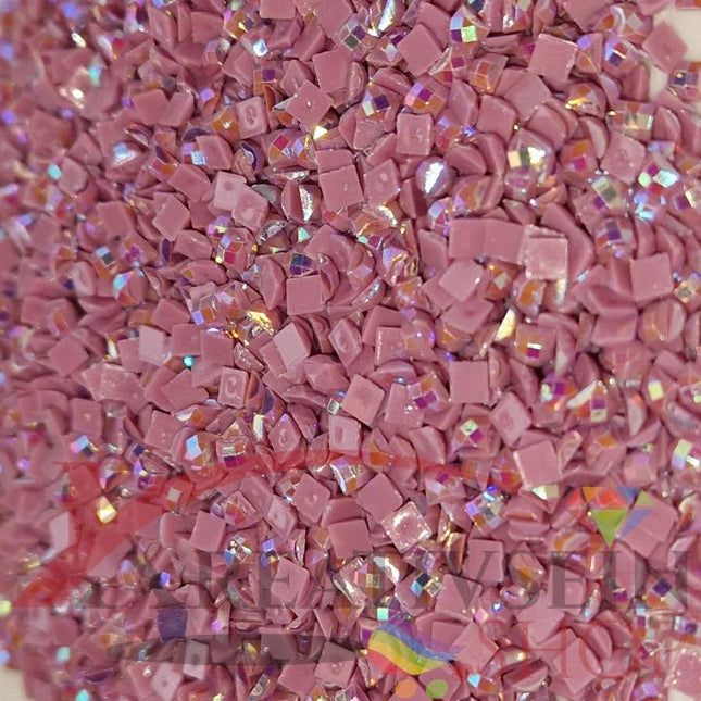 DMC 316 Antique Mauve MED - eckige Steine - Aurora Borealis (AB) - Diamond Painting