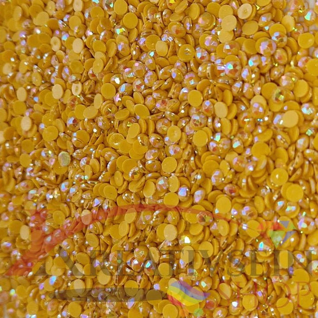 DMC 3852 Straw VY DK - runde Steine - Aurora Borealis (AB) - Diamond Painting