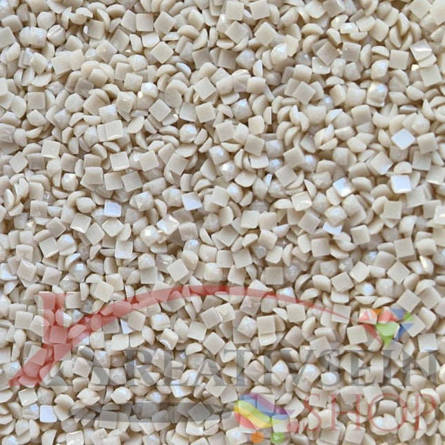 DMC 3866 Mocha Brown ULT VY LT - eckige Steine - Fairy Dust - Diamond Painting