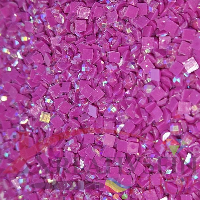 DMC 718 Plum - eckige Steine - Aurora Borealis (AB) - Diamond Painting